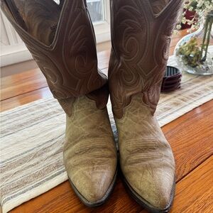 Brown and Tan Western Cowboy Boots
